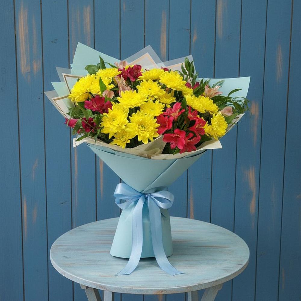 Букет цветов из: Альстромерии и Хризантемы в Заветном
