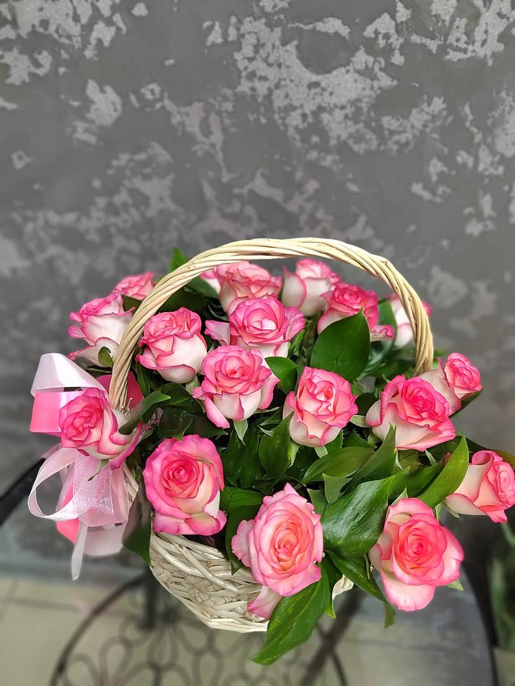 Цветочная композиция из Розы в корзине в Заветном