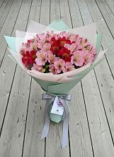 Букет цветов из:  Альстромерии в Заветном