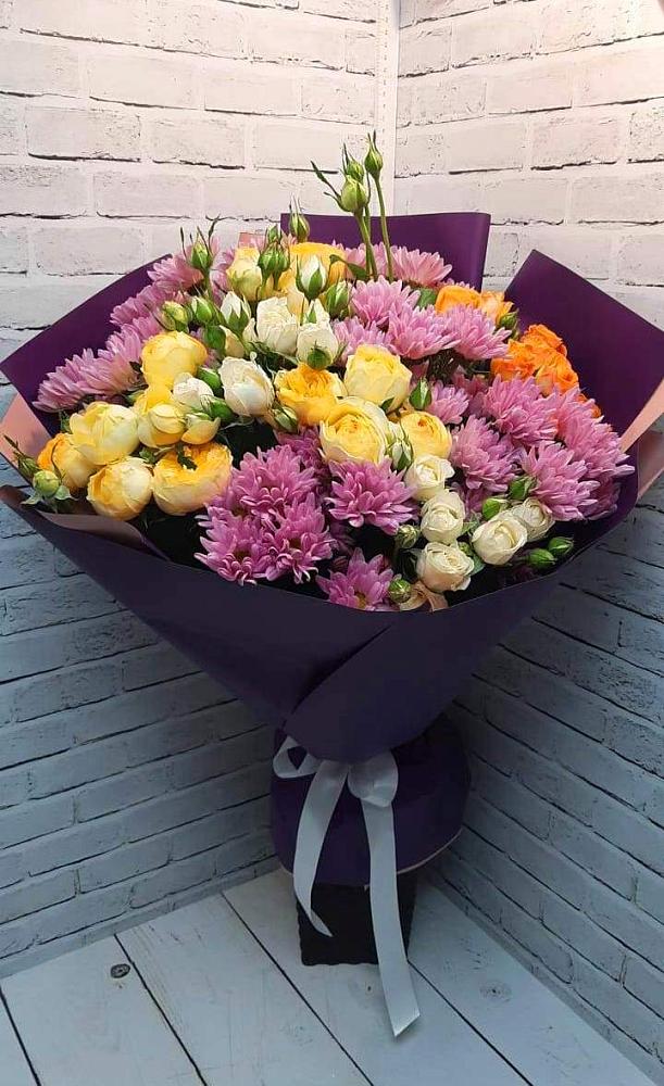 Букет цветов из: Хризантемы и Розы в Заветном