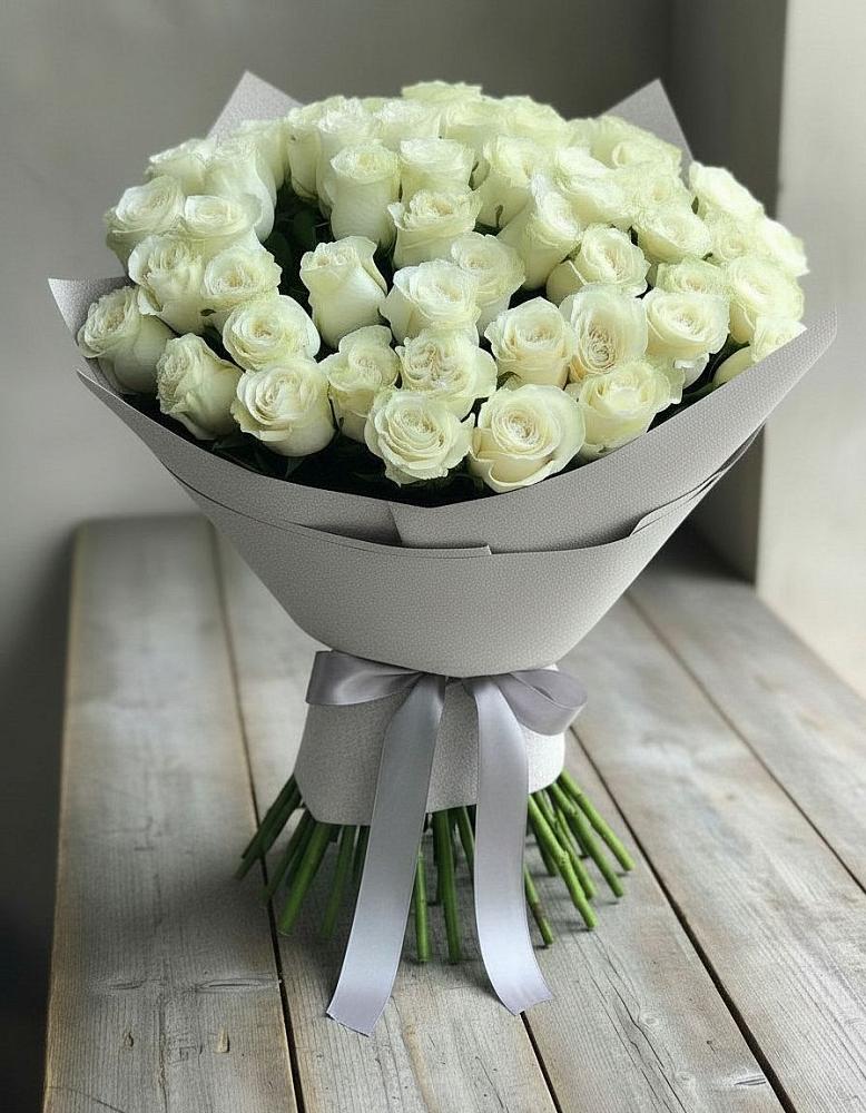 Букет 35 Белых роз в Заветном