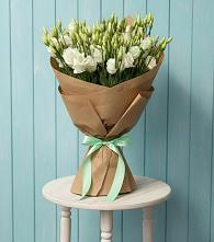 Букет цветов из:  Лизиантусы в Заветном