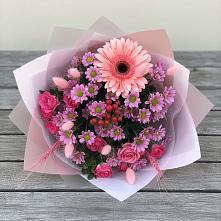 Букет цветов из:  Розы, Герберы и Хризантемы в Заветном