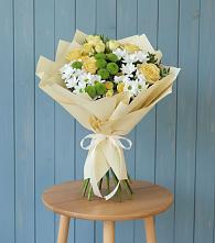 Букет цветов из:  Хризантемы и Розы в Заветном